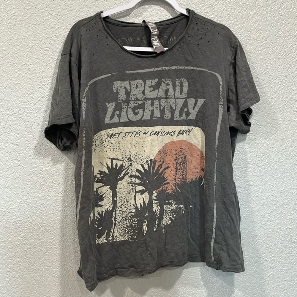 Magnolia Pearl Tee